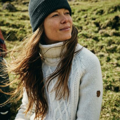 Ovik Cable Knit Roller Neck W